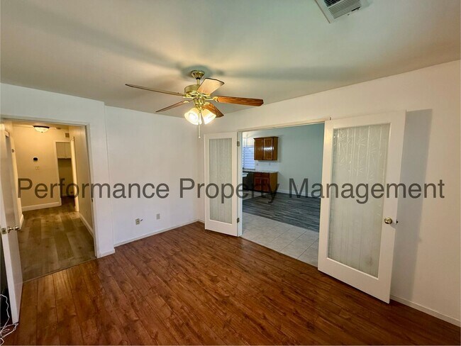 Building Photo - 10720 Anacostia Way