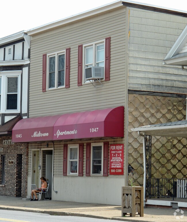 Primary Photo - Midtowne Apartments