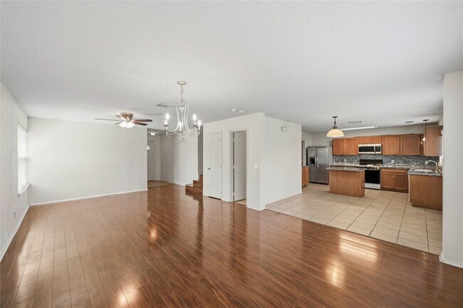 Building Photo - 14954 Sugar Sands Dr