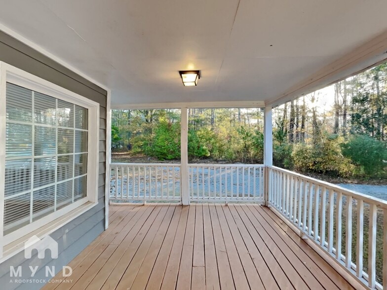 Building Photo - 870 Millard Farmer Rd