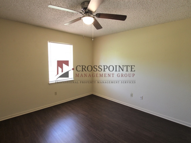 Building Photo - COMING SOON! 2 Bedroom 1 Bath Duplex in West Tyler!