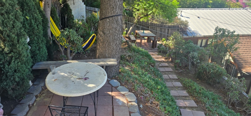 Building Photo - 1450 1/2 Fairbanks Pl