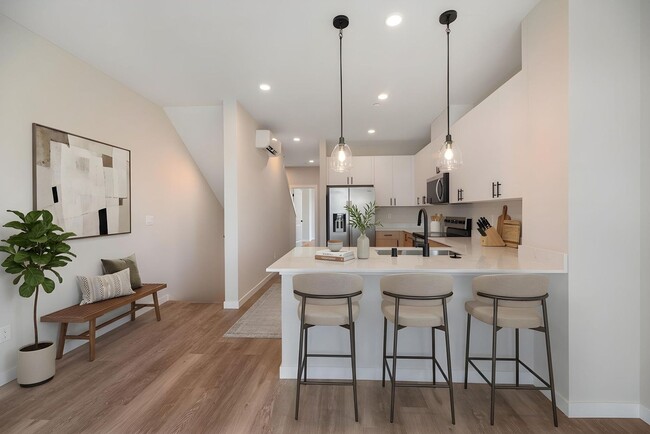 Building Photo - Brand New 4 Bedroom Luxury Townhomes!