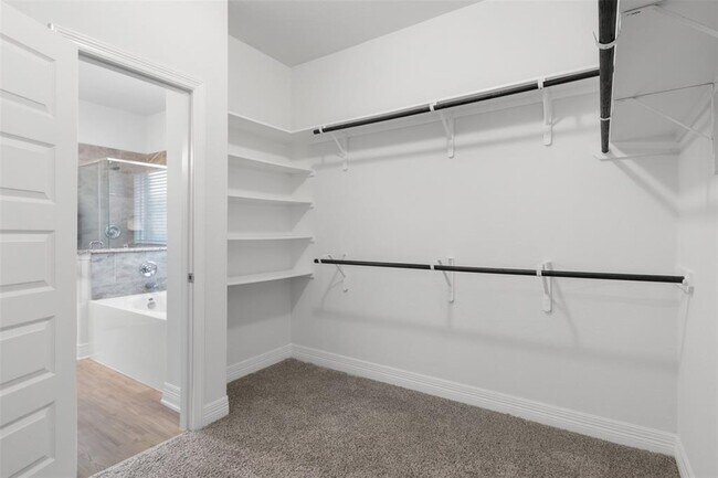 Building Photo - 3307 Avary River Ln