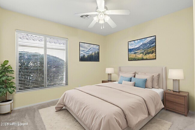 Building Photo - 13516 W Nogales Dr