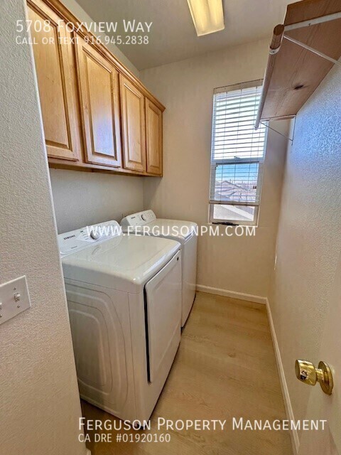 Building Photo - 5708 Foxview Way