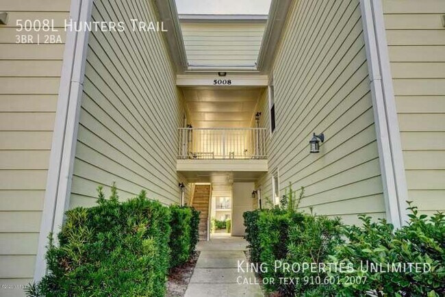 Building Photo - 5008L Hunters Trail