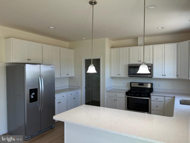 Building Photo - 11 Sisal Way
