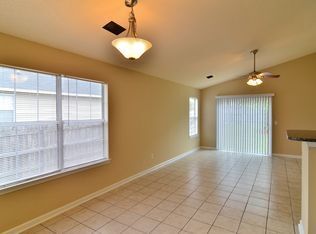 Building Photo - 7 Brushwood Ct