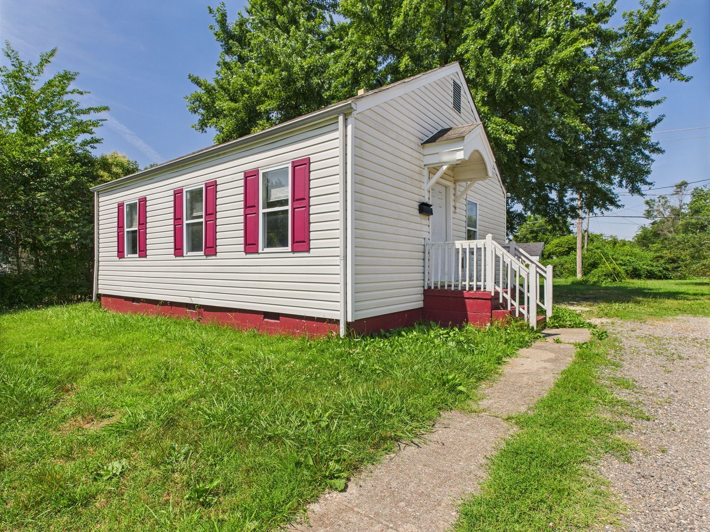Building Photo - 2420 Gordon Ln