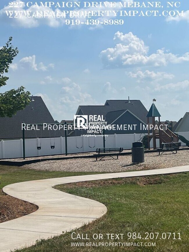 Building Photo - 227 Campaign Dr
