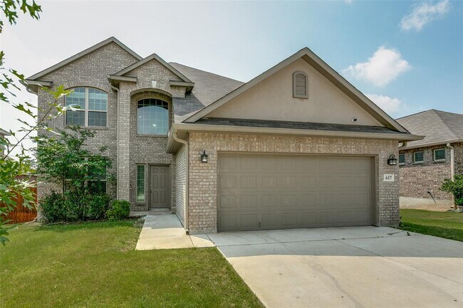 Building Photo - 617 Saddle Forest