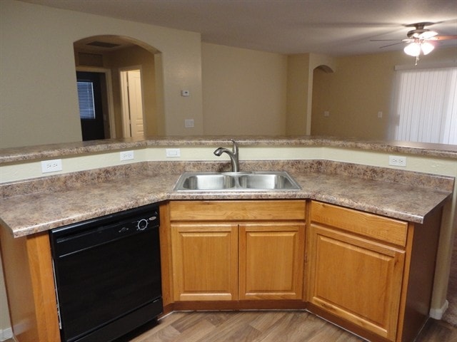 Building Photo - 11210 W Rio Vista Ln