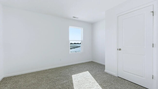 Building Photo - 5495 Tranquilo Wy