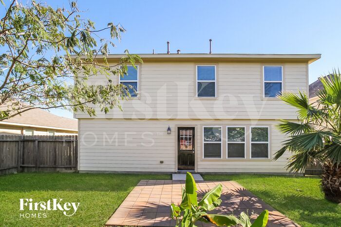 Building Photo - 7819 Adonis Ave