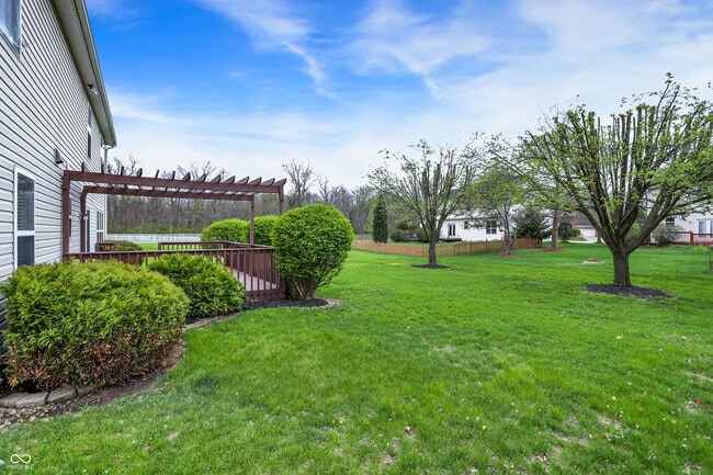 Building Photo - 5761 Cantigny Way S