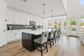 Building Photo - 2176 E Desert Broom Dr