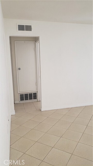 Building Photo - 16562 Goldenwest St