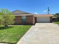 Building Photo - Nice Three Bedroom, 2 Bath home for rent.