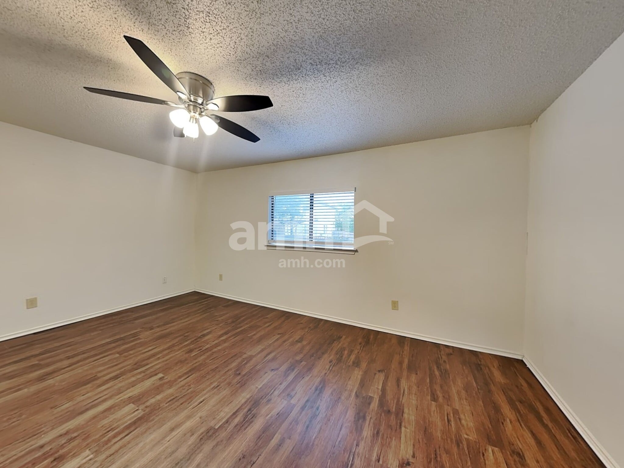 Building Photo - 9506 Arcade Ridge