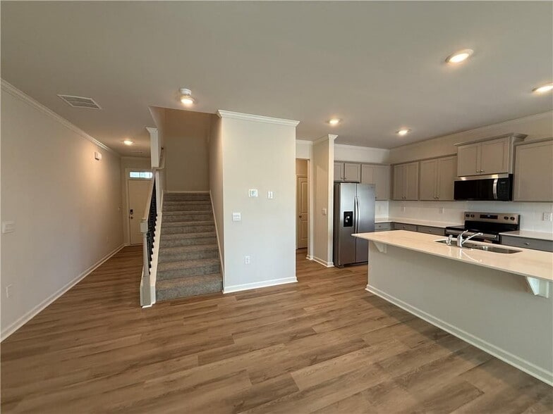 Building Photo - 126 Hughes Pl Dr