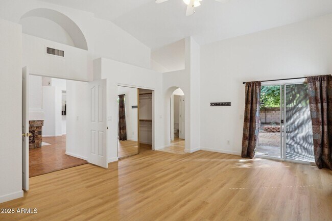 Building Photo - 16421 N 49th St