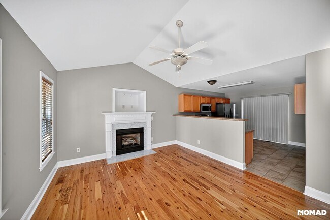 Building Photo - 405 Foxbridge Ct