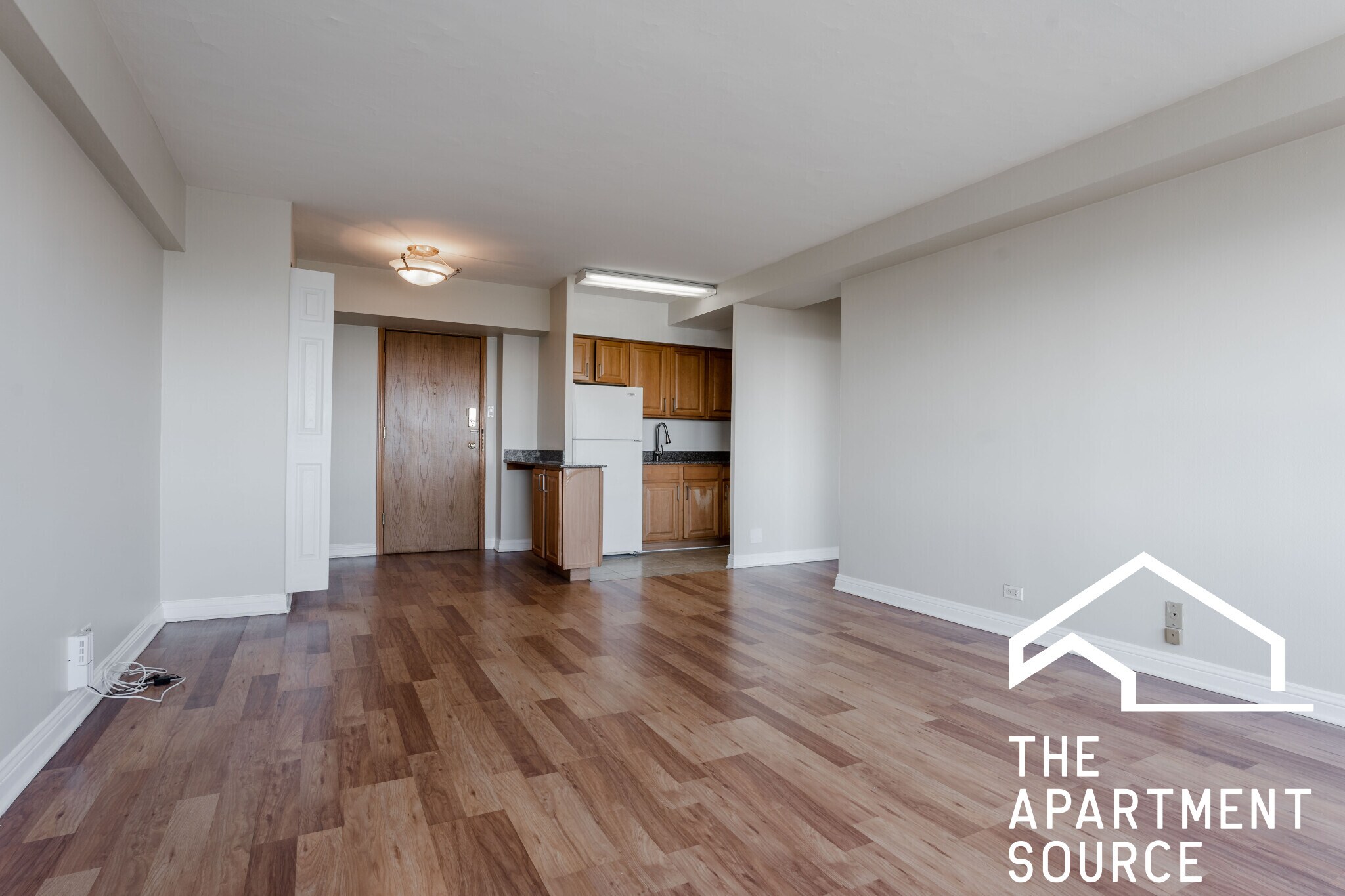 Building Photo - 4180 N Marine Dr