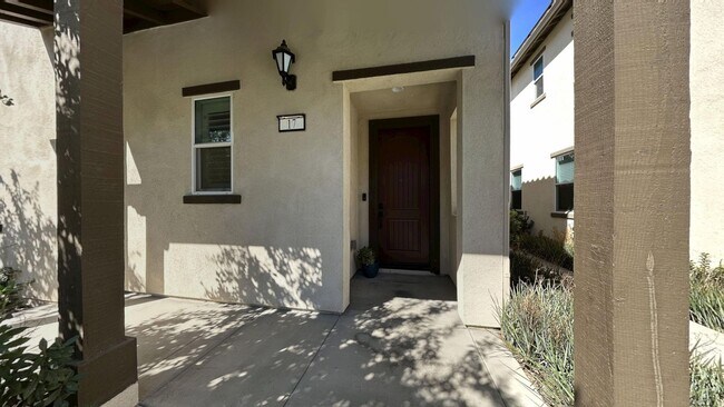 Building Photo - 26149 Park Ave