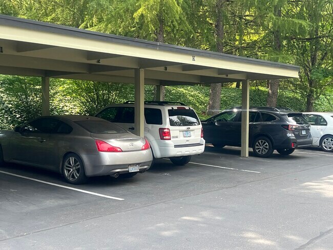 Building Photo - 5064 Foothills Dr