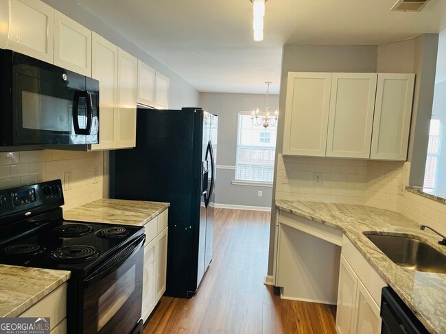 Building Photo - 3156 Parc Ct SW