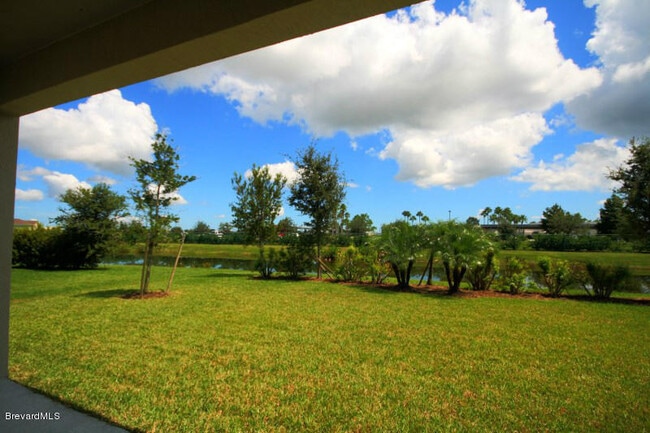 Building Photo - 5864 Trieda Dr