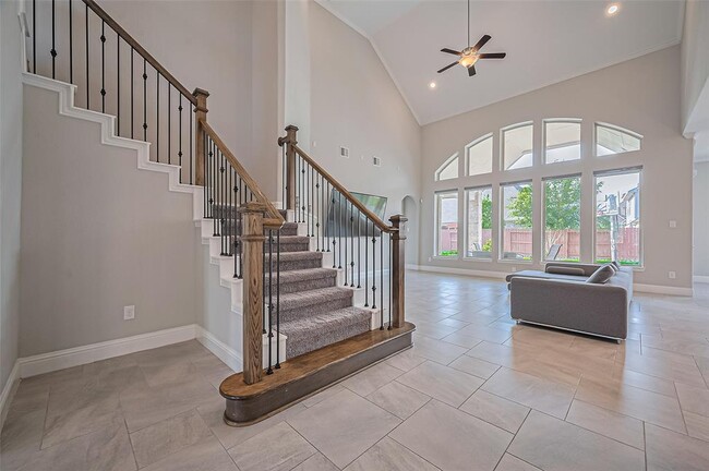 Building Photo - 16818 Calcots Dr