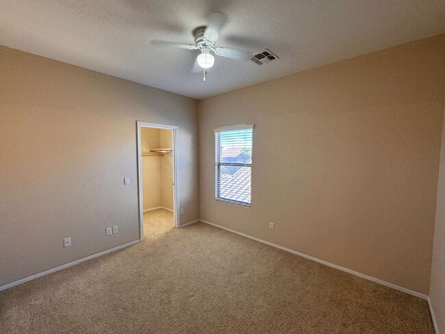 Building Photo - 18 W Desert Vista Trail