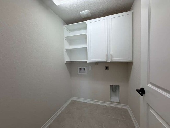 Building Photo - Single-Story Rental in Redbird Ranch with Open Layout & Private Yard