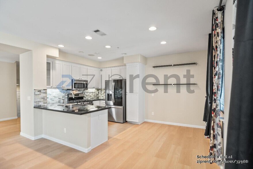 Building Photo - 1516 Marburg Way
