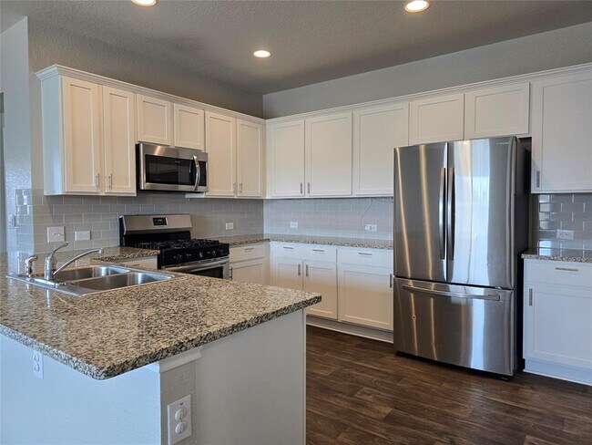 Primary Photo - 101 Stellamar Dr