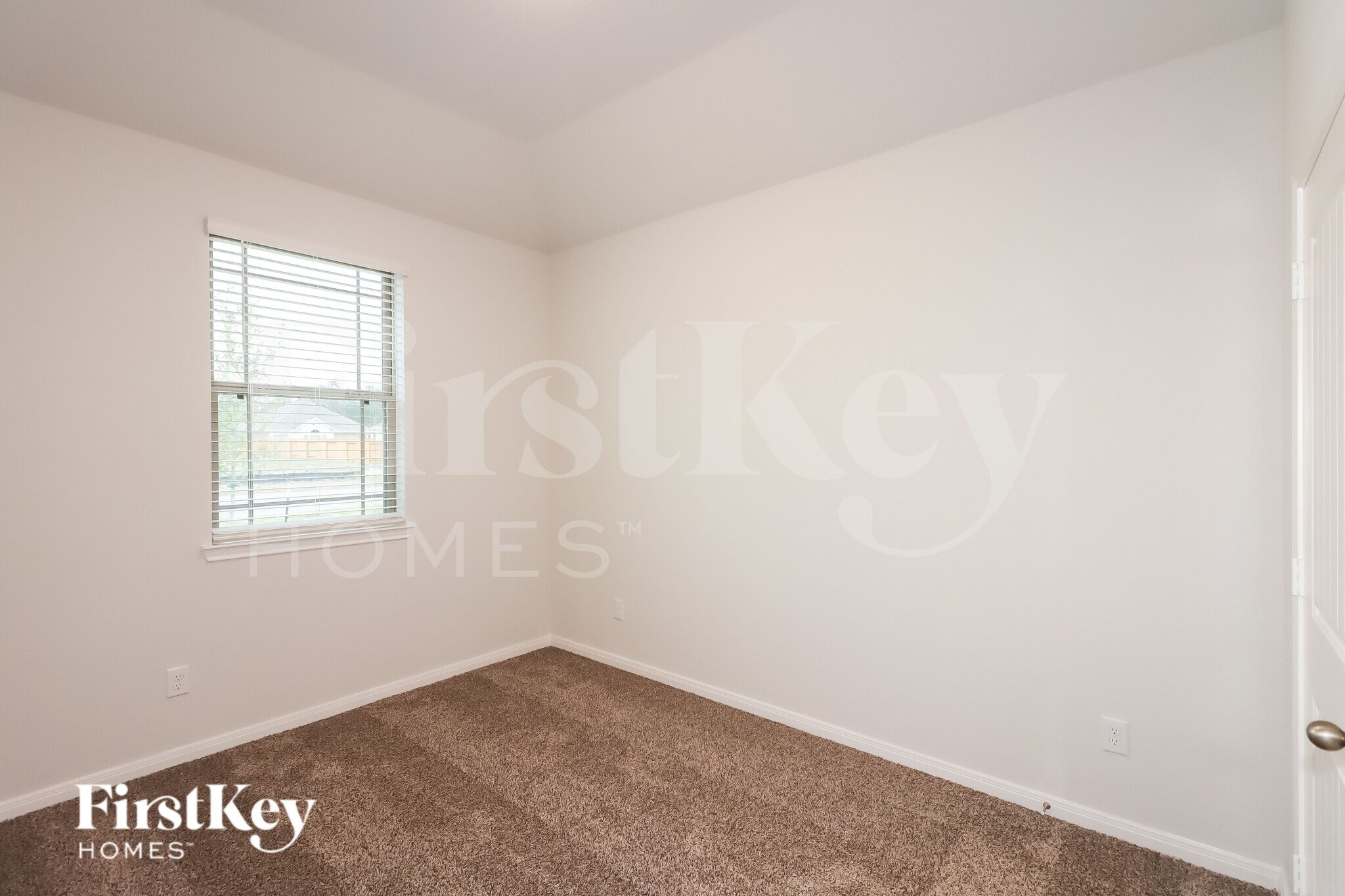 Building Photo - 26020 Babe Ruth Dr