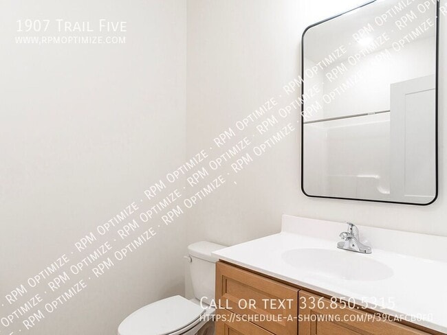 Building Photo - 1907 Trail Five