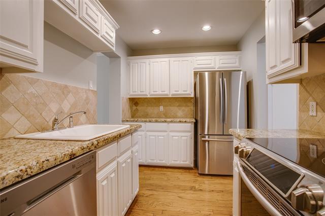 Building Photo - 4414 Buena Vista St