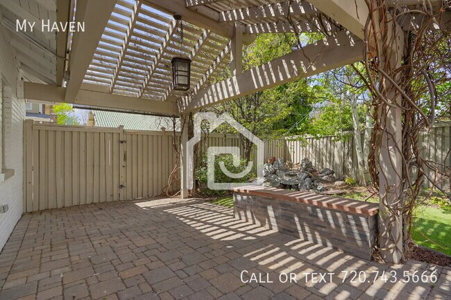 Building Photo - 771 Steele St