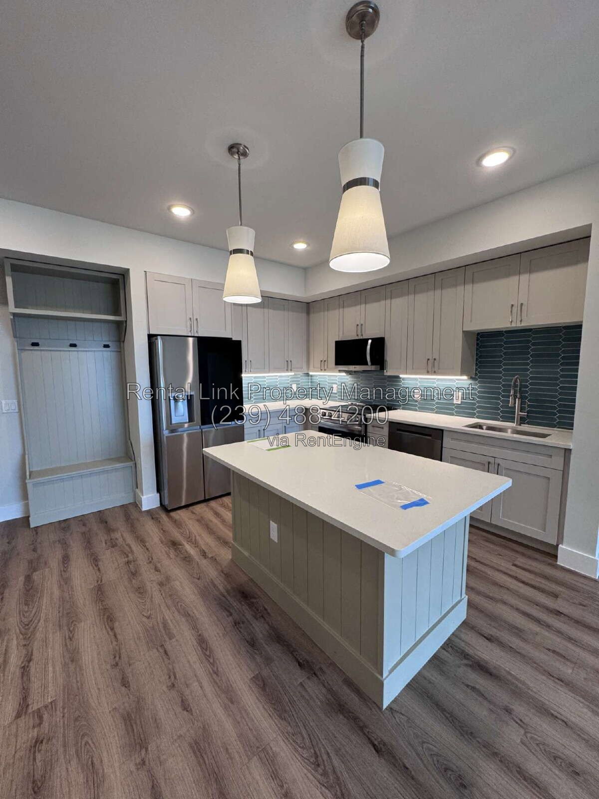 Building Photo - 414 Cape Coral Pkwy E