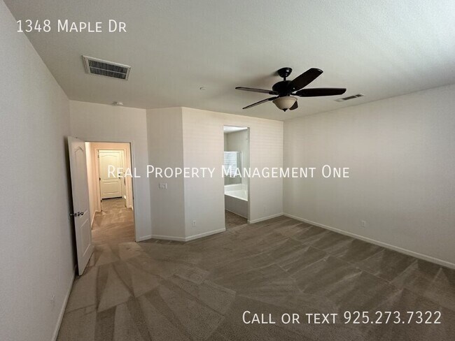 Building Photo - 1348 Maple Dr