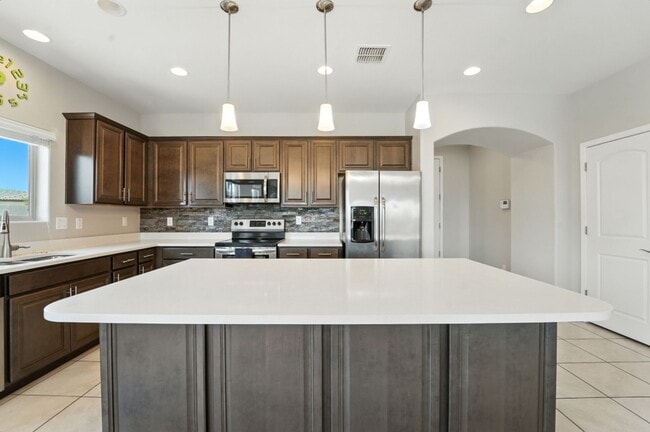 Primary Photo - Welcome to this stunning 3-bedroom, 2-bath...