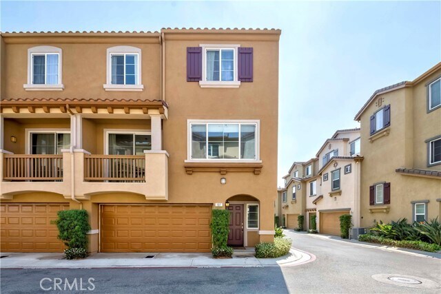 Building Photo - 22919 Mariposa Ave
