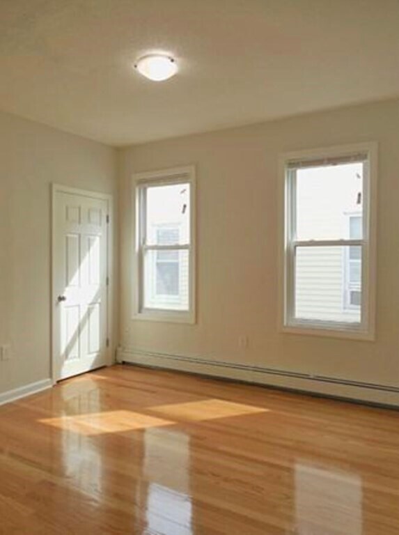 Building Photo - 50 Oliver St