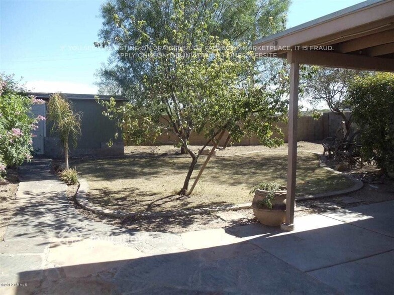 Building Photo - 3317 W Potter Dr
