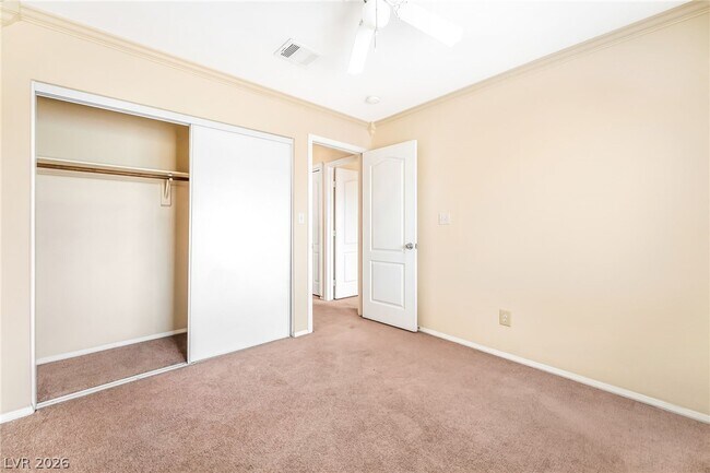 Building Photo - 120 McLaren St