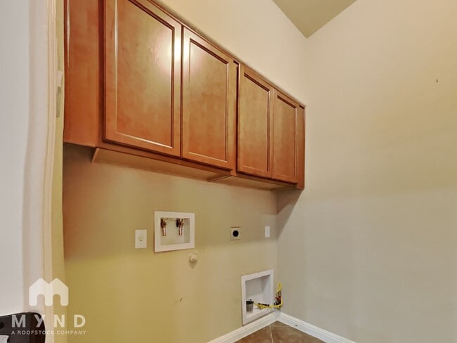 Building Photo - 9613 Solana Vista Loop