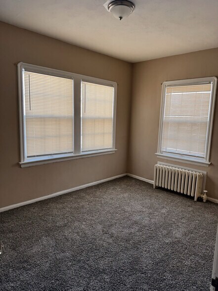 Building Photo - 18501 Newell Rd